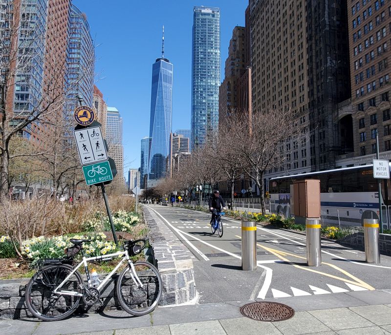 Empire State Trail south endin NYC